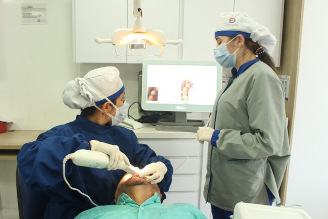 Restauración Dental en Envigado Antioquia Colombia